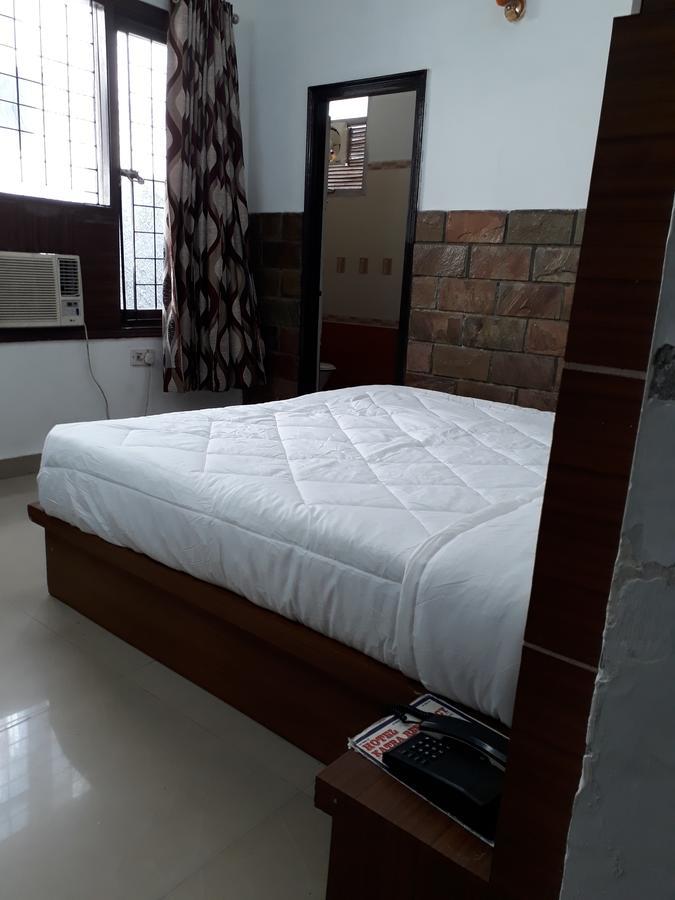 Hotel Katra Residency Exterior photo