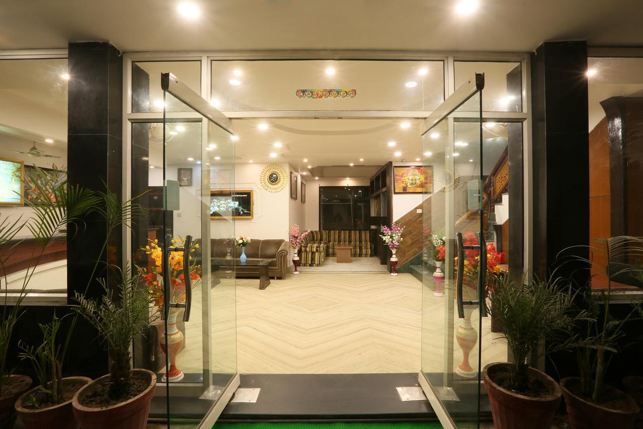 Hotel Katra Residency Exterior photo